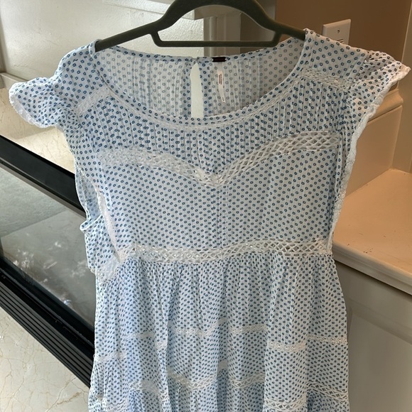 Free People Retro Kitty Crochet Lace Accent Floral Shift Mini Dress Size Small - Picture 2 of 14